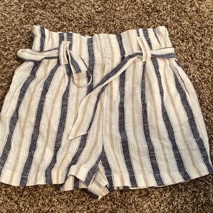 Cute high waisted shorts